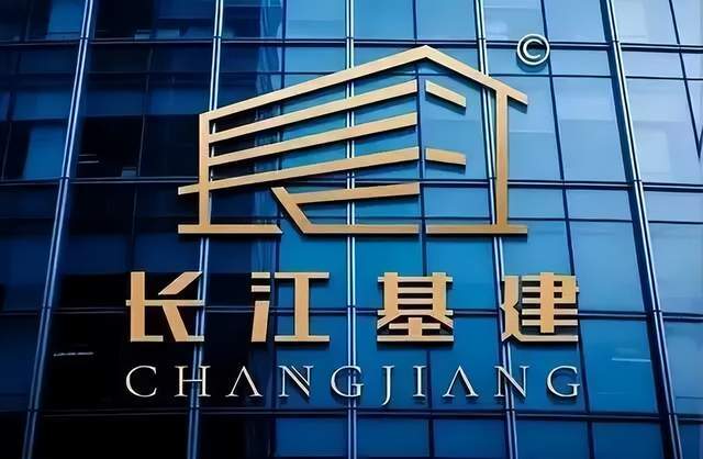 霍建宁打辅助，李嘉诚家族攒下1600亿现金